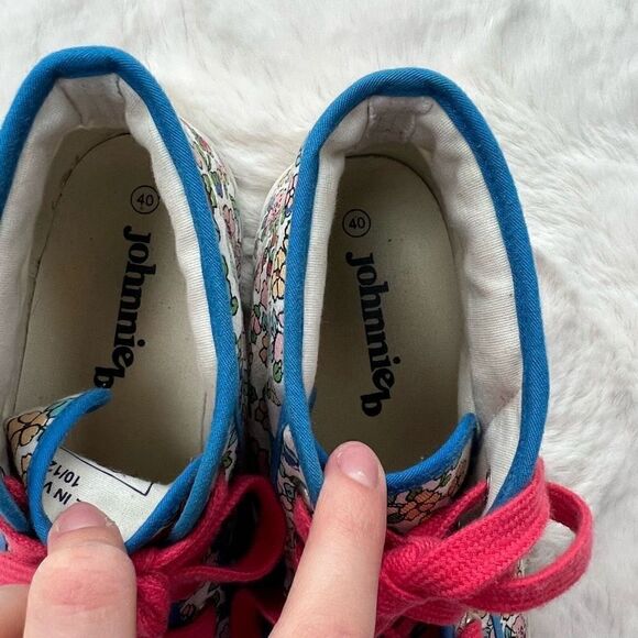 Johnnie B. Mini Boden Floral Canvas High Top Sneakers Colorful Spring size 40 - Picture 10 of 12